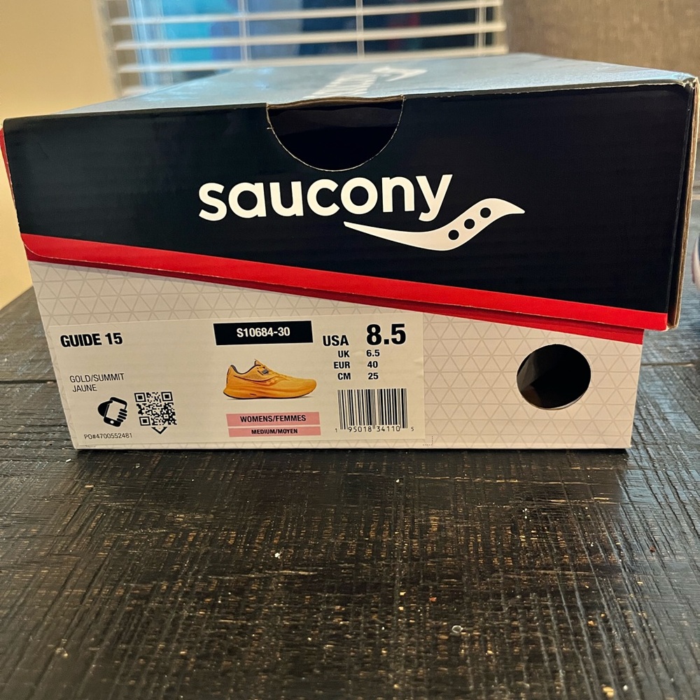 New Saucony Guife 15